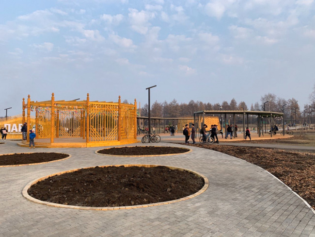 Парк культуры и отдыха имени Сергея Васильева - Борогонского, Республика Саха,  г. Нюрба, 2020 г.  