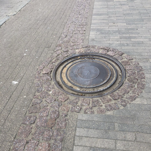 Люк гранит+вибропресс