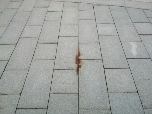 Ржавеющий гранит